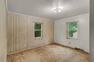 888 Riverview Dr, Plainwell, MI 49080 - Photo 21
