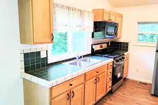 3957 Flansburg Rd, Jackson, MI 49203 - Photo 7