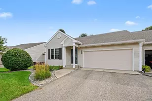 6166 Gleneagle Highlands Dr, Hudsonville, MI 49426 - Photo 3