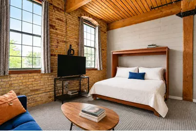 940 Monroe Avenue NW #405A, Grand Rapids, MI 49503 - Photo 5