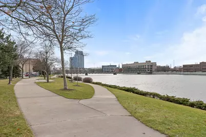 940 Monroe Avenue NW #405A, Grand Rapids, MI 49503 - Photo 13