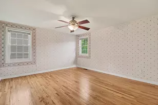 34214 Old Timber Rd, Farmington, MI 48331 - Photo 23