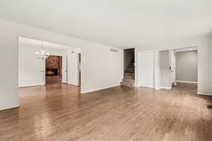 34214 Old Timber Rd, Farmington, MI 48331 - Photo 5