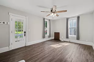 527 Webb St, Jackson, MI 49202 - Photo 7