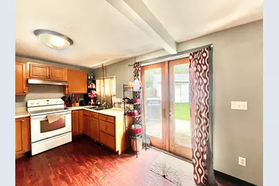 72 Budlong Street, Hillsdale, MI 49242 - Photo 17
