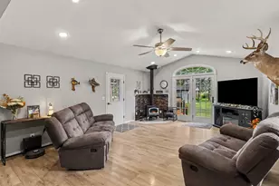 510 W Main St, Homer, MI 49245 - Photo 11