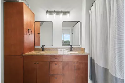 600 Broadway Avenue NW #602, Grand Rapids, MI 49504 - Photo 17