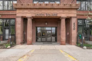 600 Broadway Ave NW, Grand Rapids, MI 49504 - Photo 1