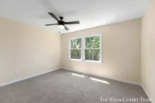 1032 Arlington Ave, Grand Haven, MI 49417 - Photo 29