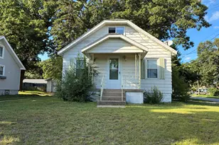 1543 NE Mason Street NE, Grand Rapids, MI 49503 - Photo 1