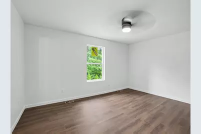 480 W Kenwood Street, Twin Lake, MI 49457 - Photo 15