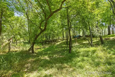 1859 Oakleigh Avenue NW, Grand Rapids, MI 49504 - Photo 13