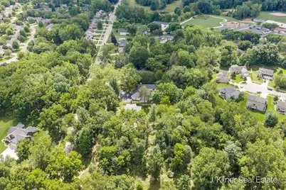1859 Oakleigh Avenue NW, Grand Rapids, MI 49504 - Photo 3