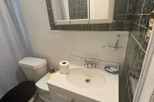 15703 Snowden St, Detroit, MI 48227 - Photo 7