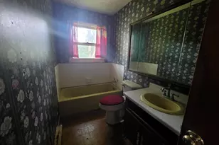 100 Clinton St, Homer, MI 49245 - Photo 23