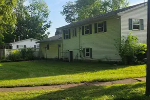 100 Clinton St, Homer, MI 49245 - Photo 5