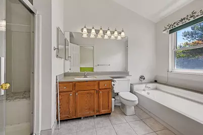 47186 Scarlet Drive S, Novi, MI 48374 - Photo 9