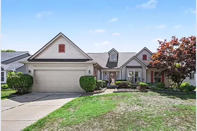 47186 Scarlet Drive S, Novi, MI 48374 - Photo 1