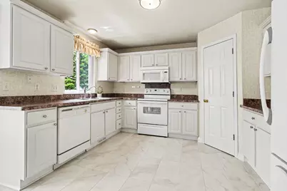 7878 Greene Farm Drive, Ypsilanti, MI 48197 - Photo 17