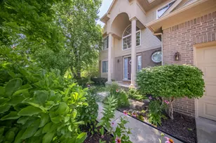 7878 Greene Farm Dr, Ypsilanti, MI 48197 - Photo 5