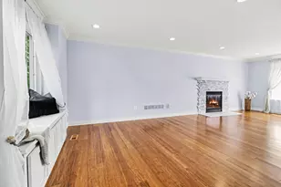 7878 Greene Farm Dr, Ypsilanti, MI 48197 - Photo 9