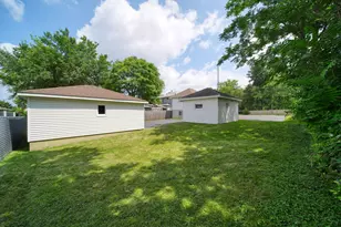 208 S Brown St, Jackson, MI 49203 - Photo 39