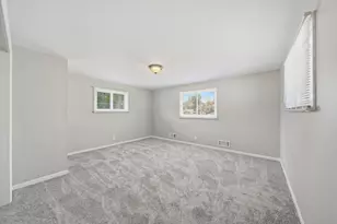 208 S Brown St, Jackson, MI 49203 - Photo 15