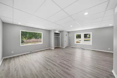 208 S Brown Street, Jackson, MI 49203 - Photo 5