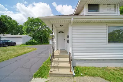 208 S Brown Street, Jackson, MI 49203 - Photo 3