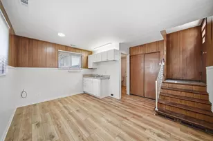 208 S Brown St, Jackson, MI 49203 - Photo 25