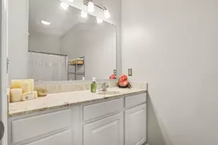 523 Alecia Ave, Kalamazoo, MI 49004 - Photo 21
