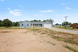 7428 Foxworth Ct, Jackson, MI 49201 - Photo 3