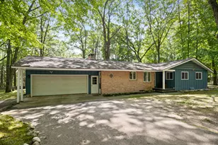 19291 Ottawa Ln, Big Rapids, MI 49307 - Photo 1