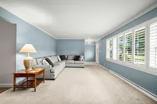 2987 E Windsor Dr, Saint Joseph, MI 49085 - Photo 7