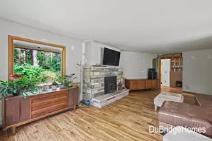 311 Honey Creek Ave SE, Ada, MI 49301 - Photo 17
