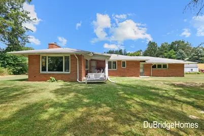 311 Honey Creek Avenue SE, Ada, MI 49301 - Photo 3