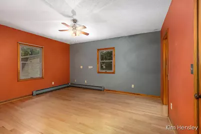 1085 4 Mile Road NE, Grand Rapids, MI 49525 - Photo 15