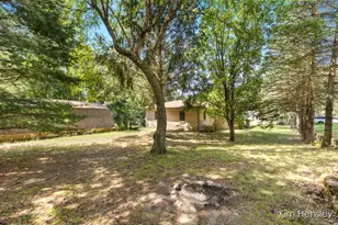 1085 4 Mile Rd NE, Grand Rapids, MI 49525 - Photo 37