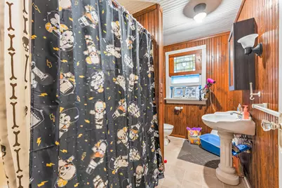 437 E Chapin Street, Cadillac, MI 49601 - Photo 15