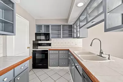 893 Cliffs Drive #107, Ypsilanti, MI 48198 - Photo 15