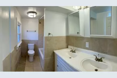 208 S Elm Street, Three Oaks, MI 49128 - Photo 27