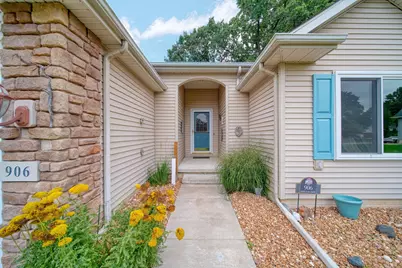906 Essex Park Drive, Jackson, MI 49203 - Photo 3