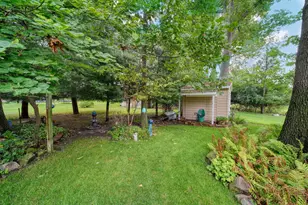 906 Essex Park Dr, Jackson, MI 49203 - Photo 45