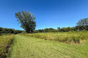2661 E Empire Ave, Benton Harbor, MI 49022 - Photo 25