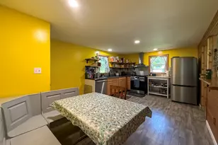 2661 E Empire Ave, Benton Harbor, MI 49022 - Photo 7