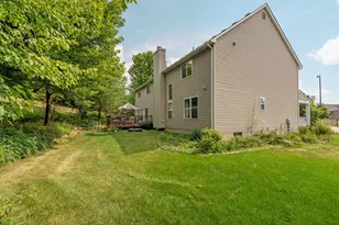 2240 Indian Creek Cir, Ann Arbor, MI 48105 - Photo 39