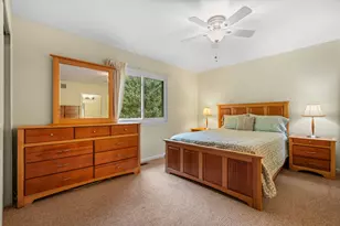 2240 Indian Creek Cir, Ann Arbor, MI 48105 - Photo 29