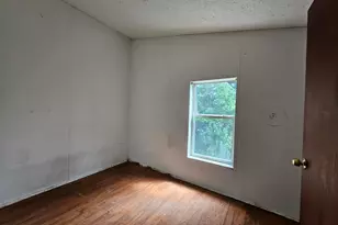 813 McCourtie St, Kalamazoo, MI 49008 - Photo 5