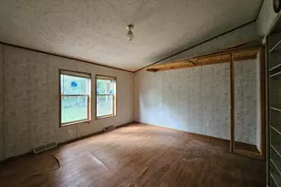 813 McCourtie St, Kalamazoo, MI 49008 - Photo 7
