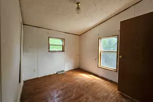 813 McCourtie St, Kalamazoo, MI 49008 - Photo 9